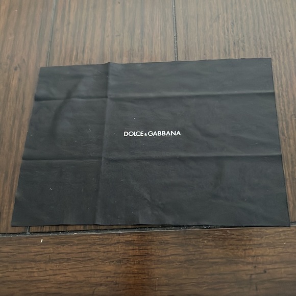 Authentic Dolce & Gabbana retro Sunglasses - Picture 5 of 5